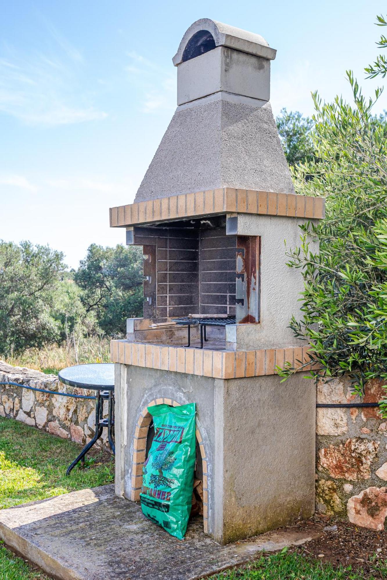 Dimitra Apartment With Private Pool And Sea View -The Ground Floor Of A Two Storey Building Daratsos Exteriér fotografie