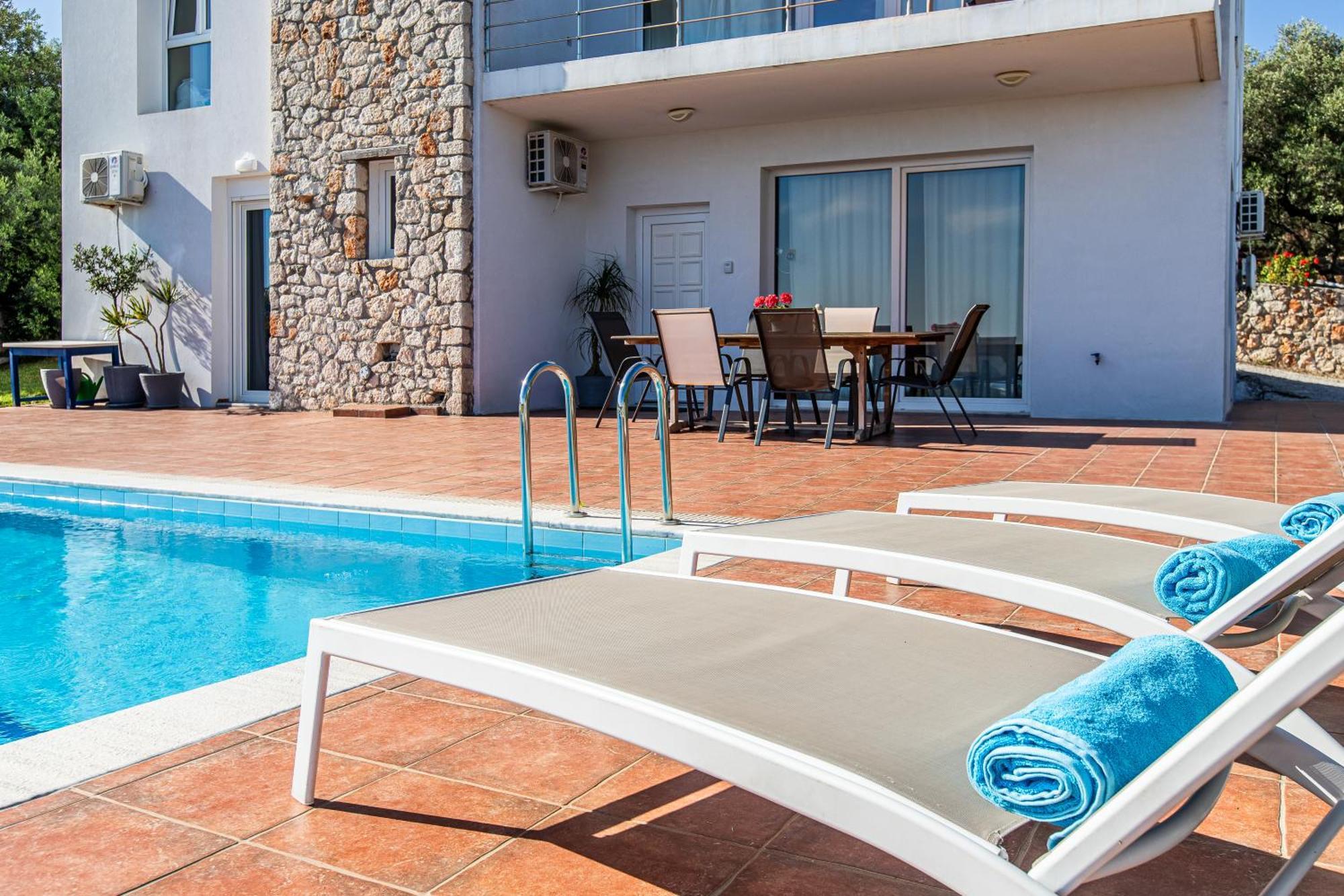 Dimitra Apartment With Private Pool And Sea View -The Ground Floor Of A Two Storey Building Daratsos Exteriér fotografie